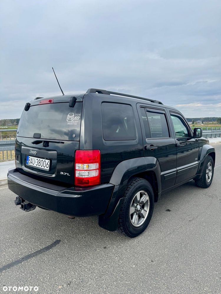 Jeep Liberty 3.7 4x4 - 5