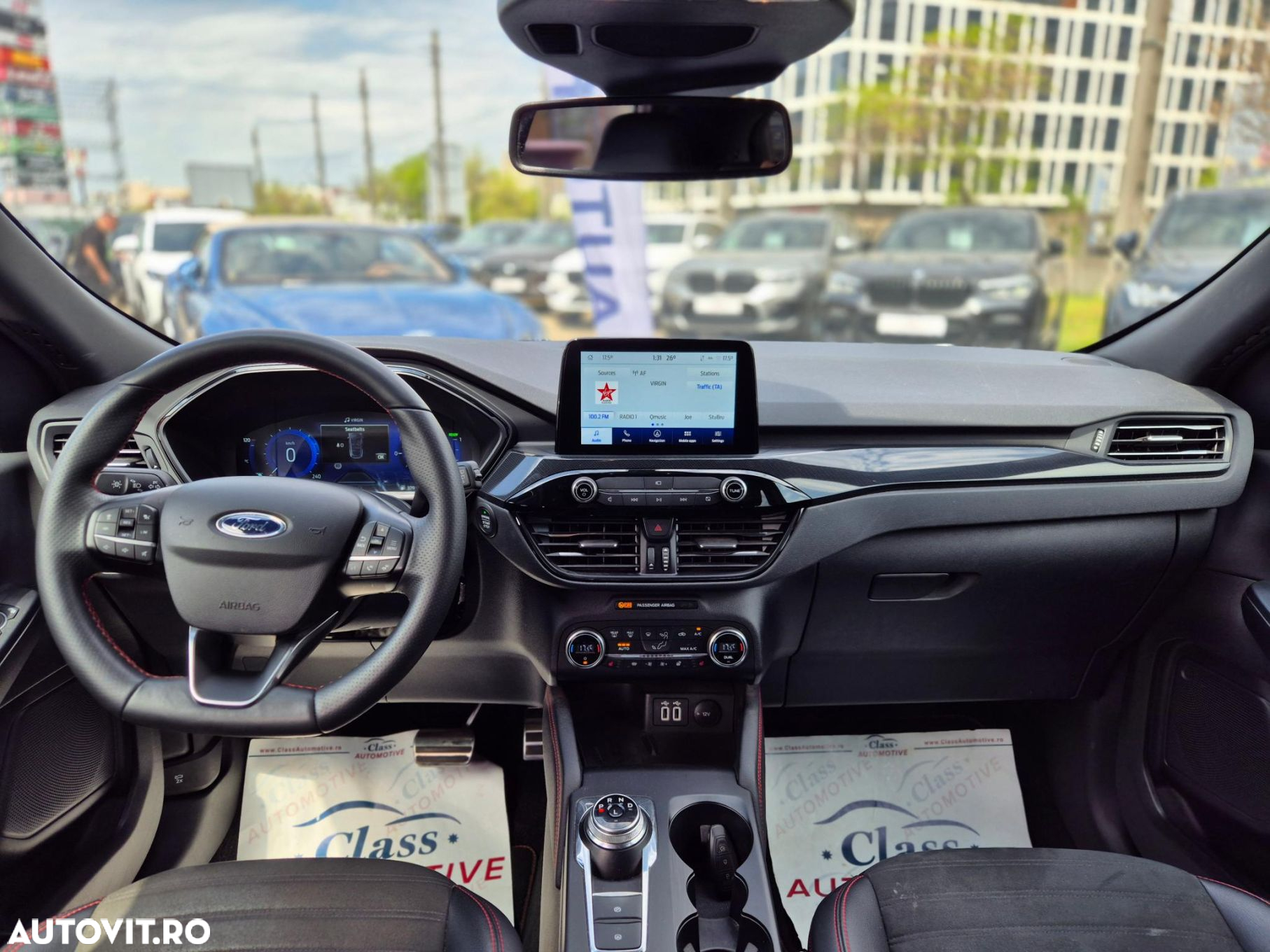 Ford Kuga 2.5 Duratec FHEV 4x4 ST-LINE X - 4