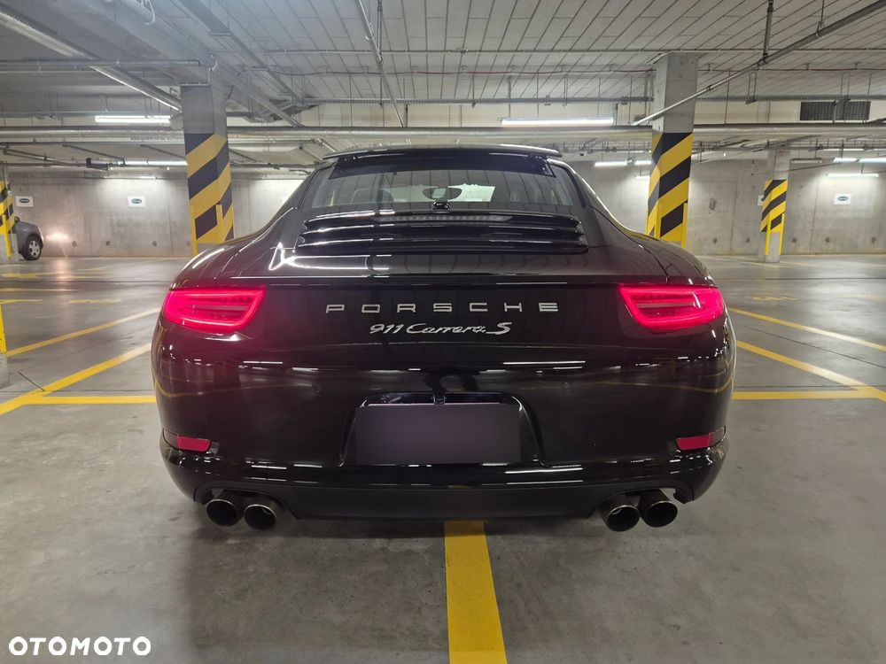 Porsche 911 Carrera S PDK 50 Jahre - 10