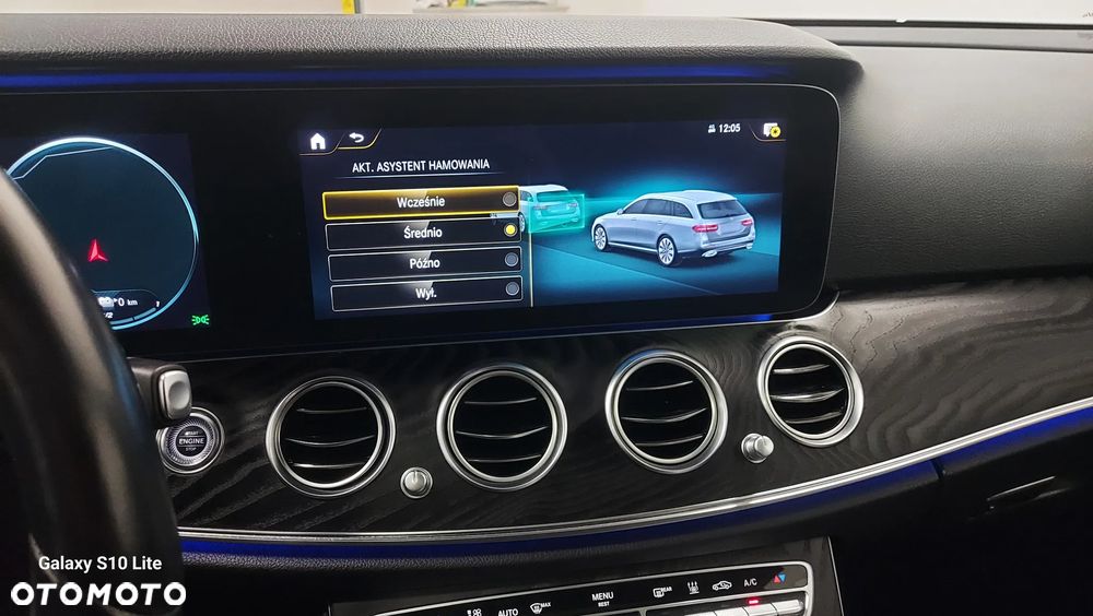 Mercedes-Benz Klasa E 300 de 4-Matic AMG/Avantgarde - 31