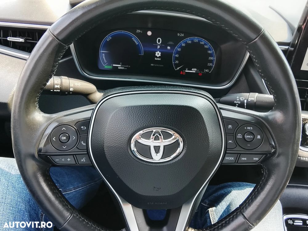 TOYOTA Corolla 2024 — imagine 4