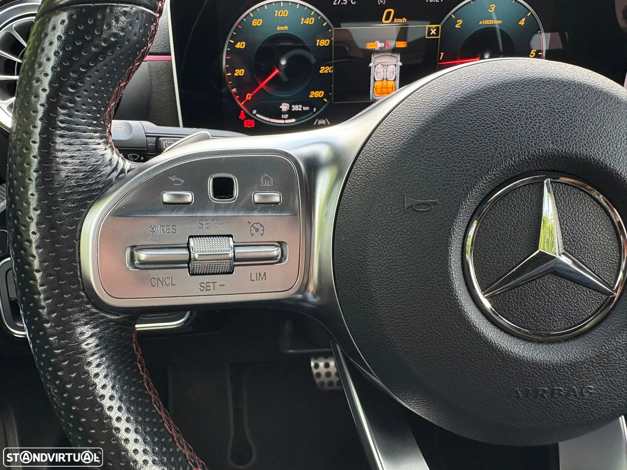 Mercedes-Benz A 220 d 8G-DCT AMG Line - 18