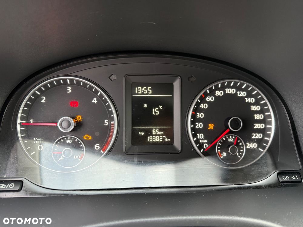 Volkswagen CADDY MAXI LONG 2.0 TDI 140 MANUAL 6 BIEGÓW SUPER STAN GOTOWY DO PRACY - 19