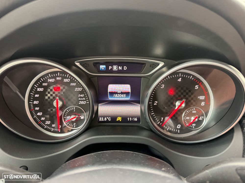 Mercedes-Benz A 180 CDI 7G-DCT AMG Line - 20