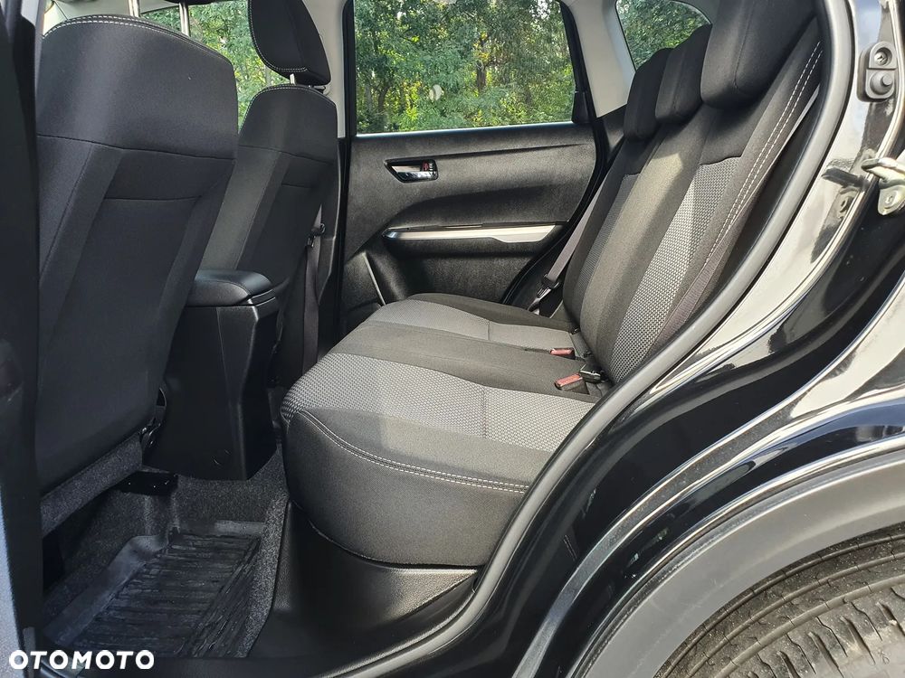 Suzuki Vitara 1.5 Strong Hybrid Premium 4WD AGS - 13