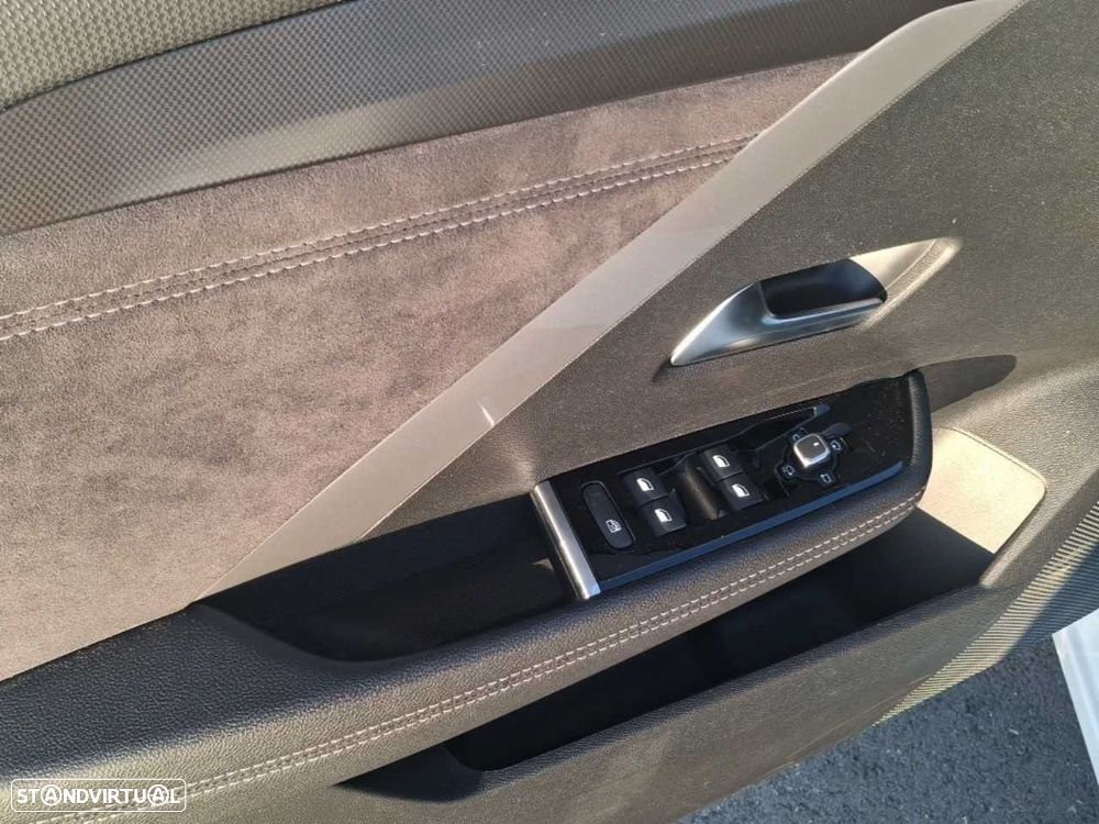 Opel Astra 1.6 T PHEV GSe - 12