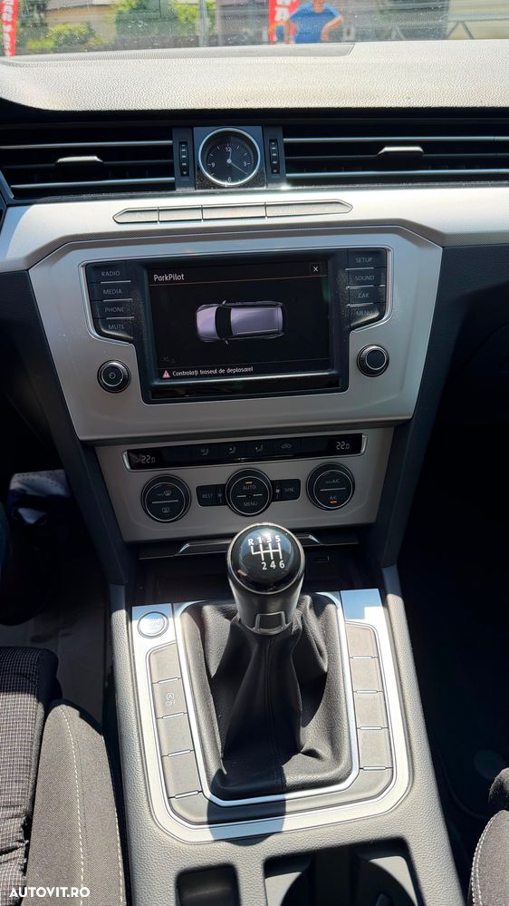 Volkswagen Passat - 9