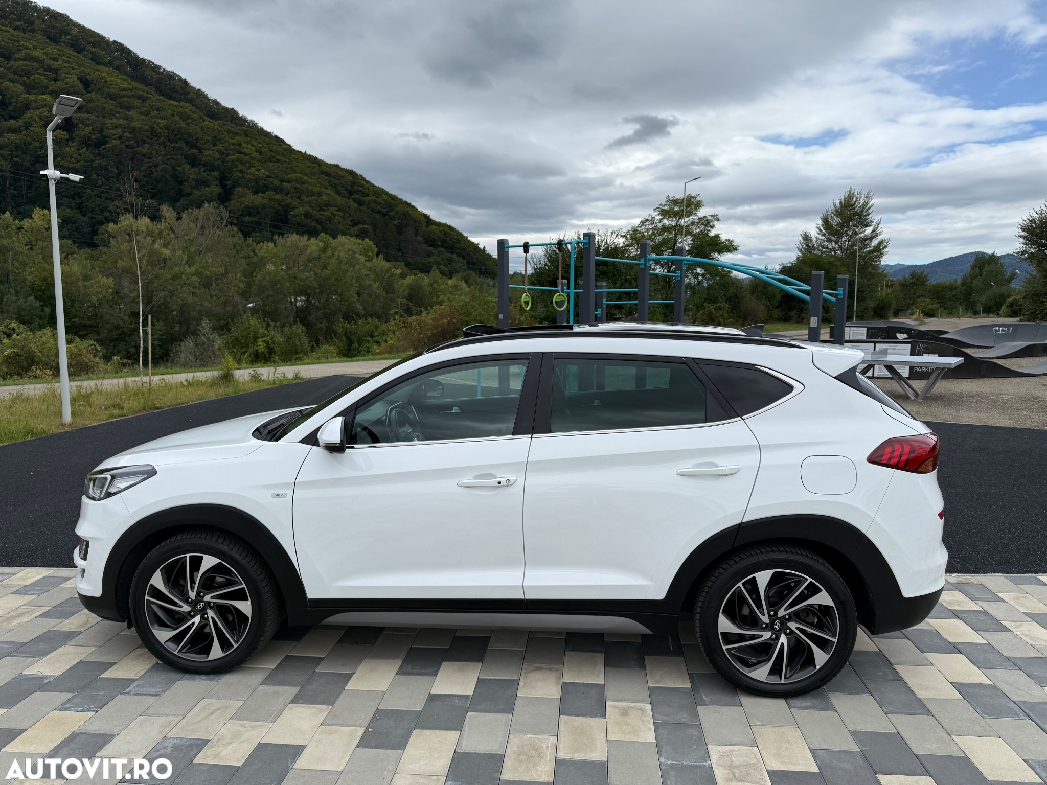 Hyundai Tucson 1.6 CRDi 48V-Hybrid 2WD DCT Prime - 33