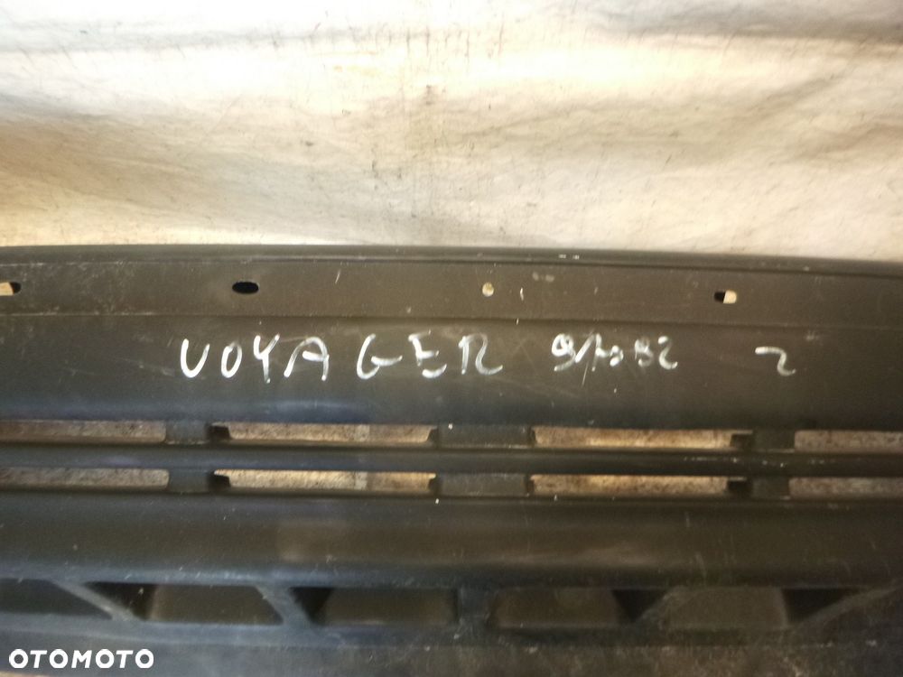chryslyer voyager ii 94r zderzak przód przedni - 5