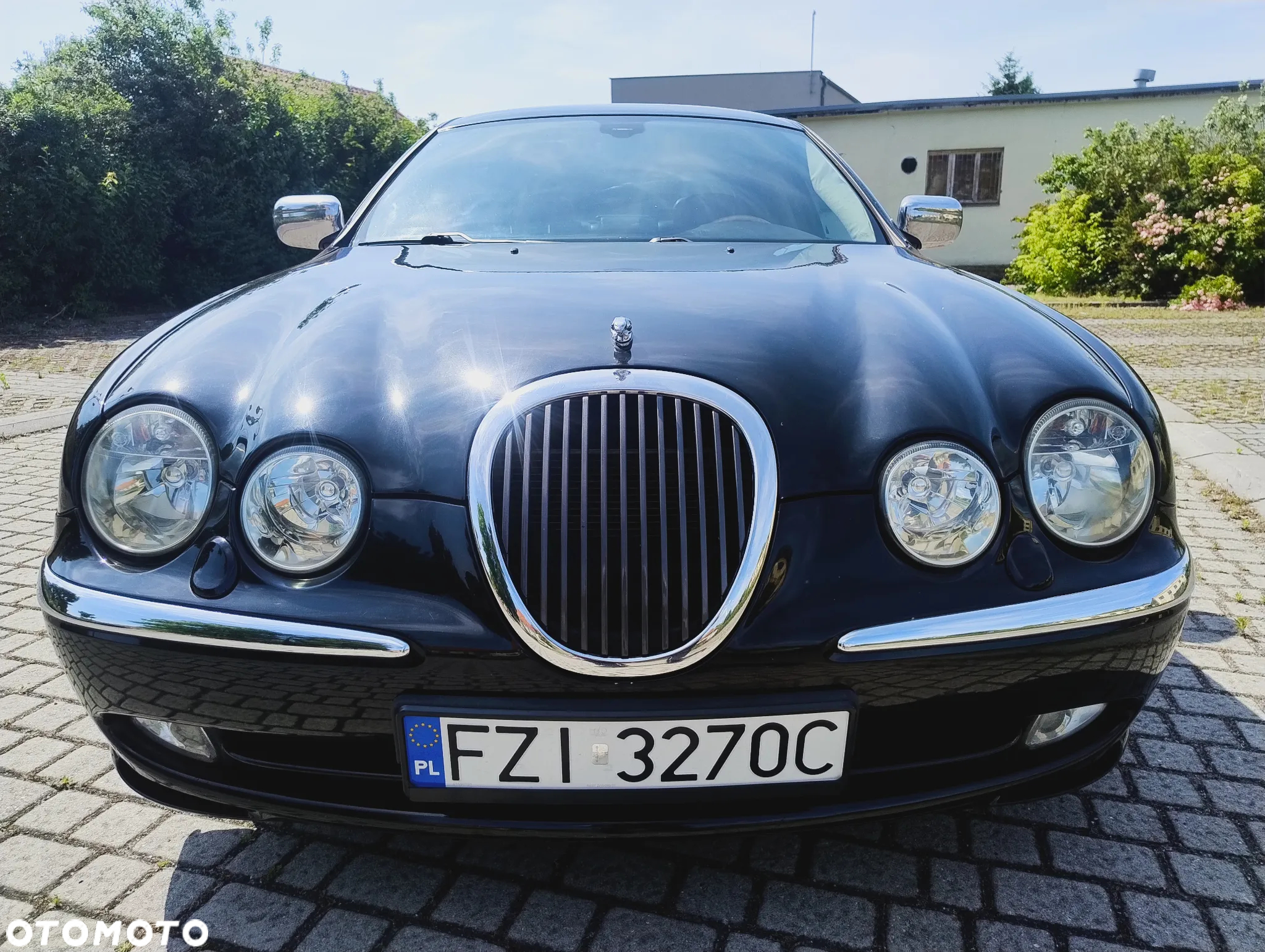 Jaguar S-Type 4.0 V8 - 8