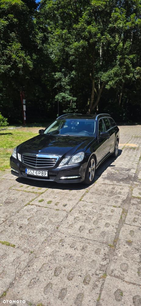 Mercedes-Benz Klasa E 250 CDI DPF BlueEFFICIENCY Automatik Avantgarde - 40