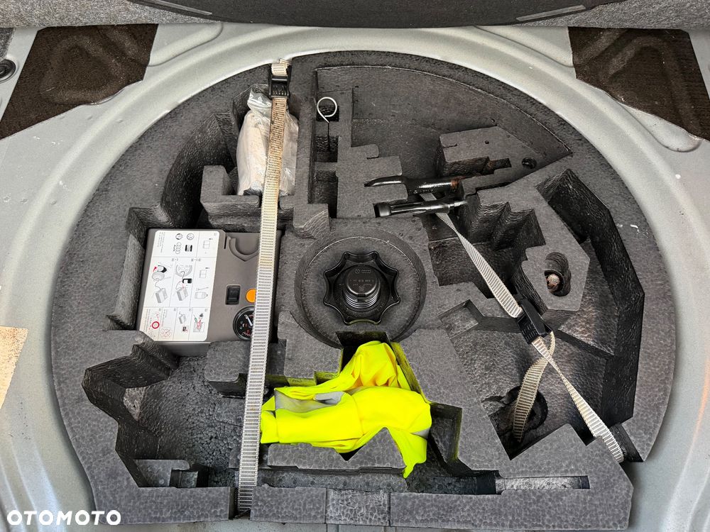 Volkswagen Golf 1.4 Tour Edition - 37