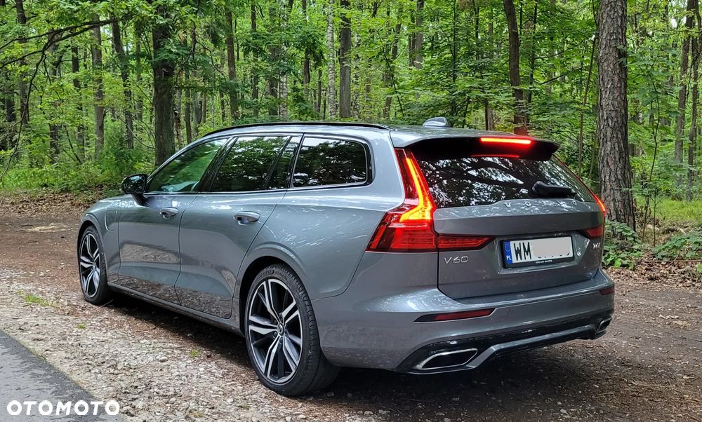 Volvo V60 T6 AWD Twin Engine Geartronic R-Design - 4