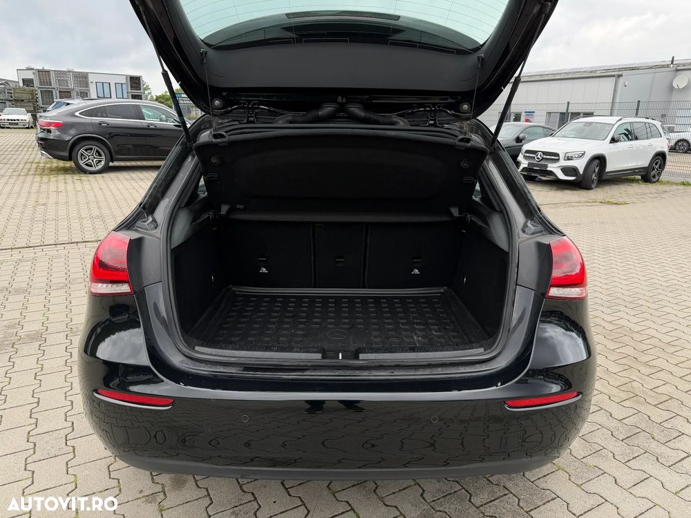 MERCEDES-BENZ A-Class 2022 — imagine 12