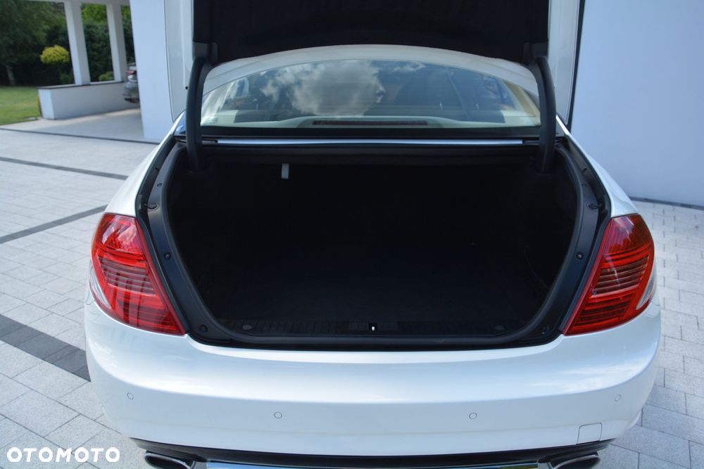 Mercedes-Benz CL 500 4-Matic - 15