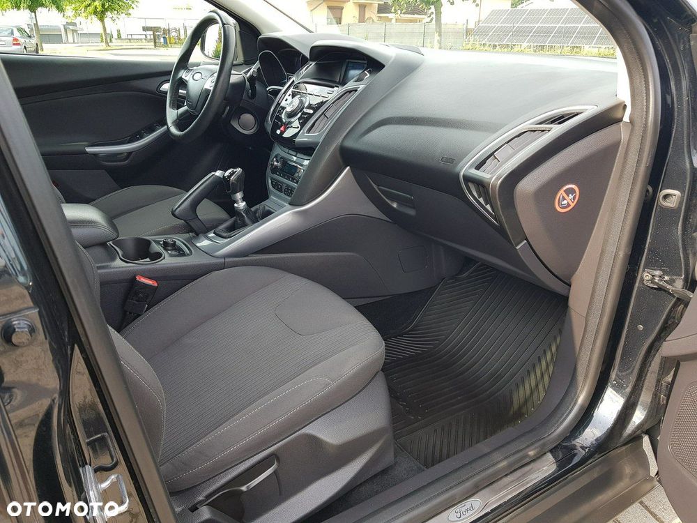 Ford Focus - 16