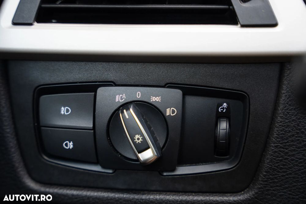 BMW Seria 4 420d Aut. Sport Line - 32