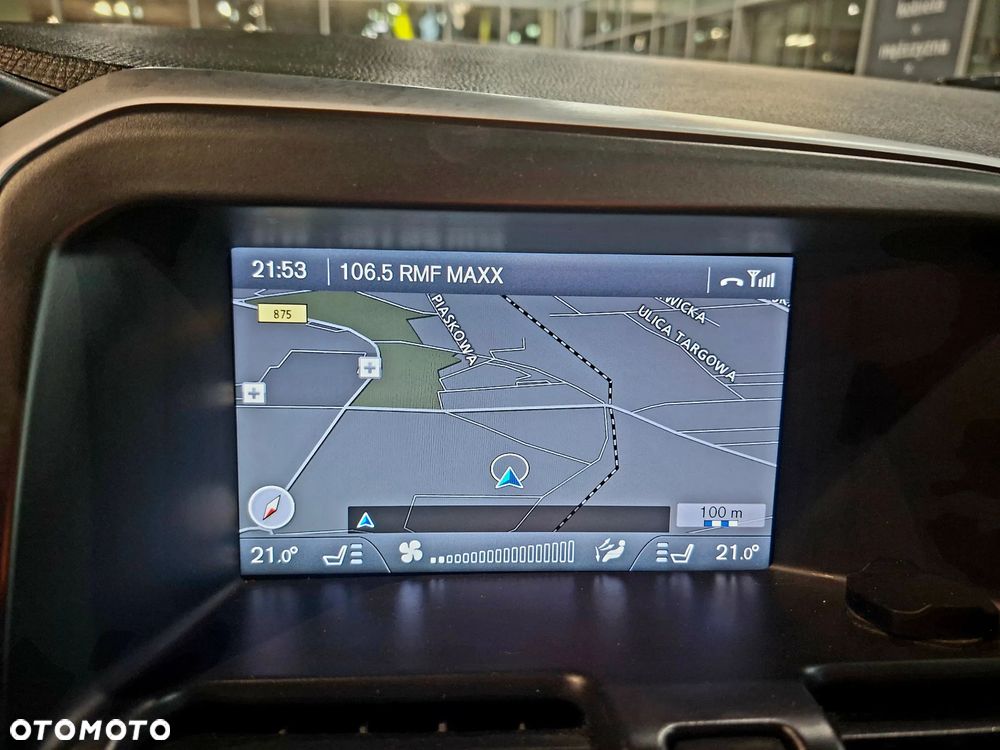 Volvo XC 60 - 21