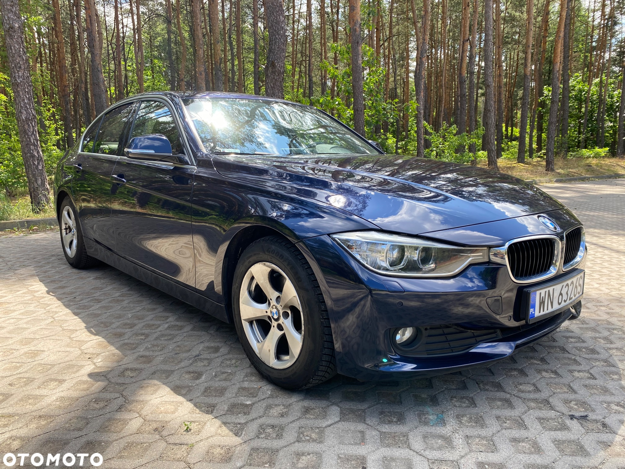 BMW Seria 3 320i Efficient Dynamics - 6