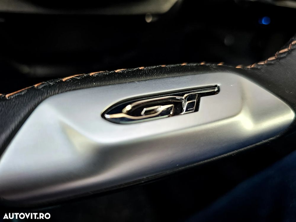 Peugeot 3008 PHEV 300 EAT8 4X4 GT - 17