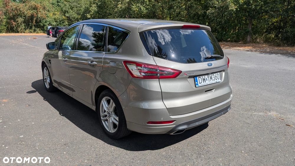 Ford S-Max 2.0 TDCi 4WD Titanium PowerShift - 6