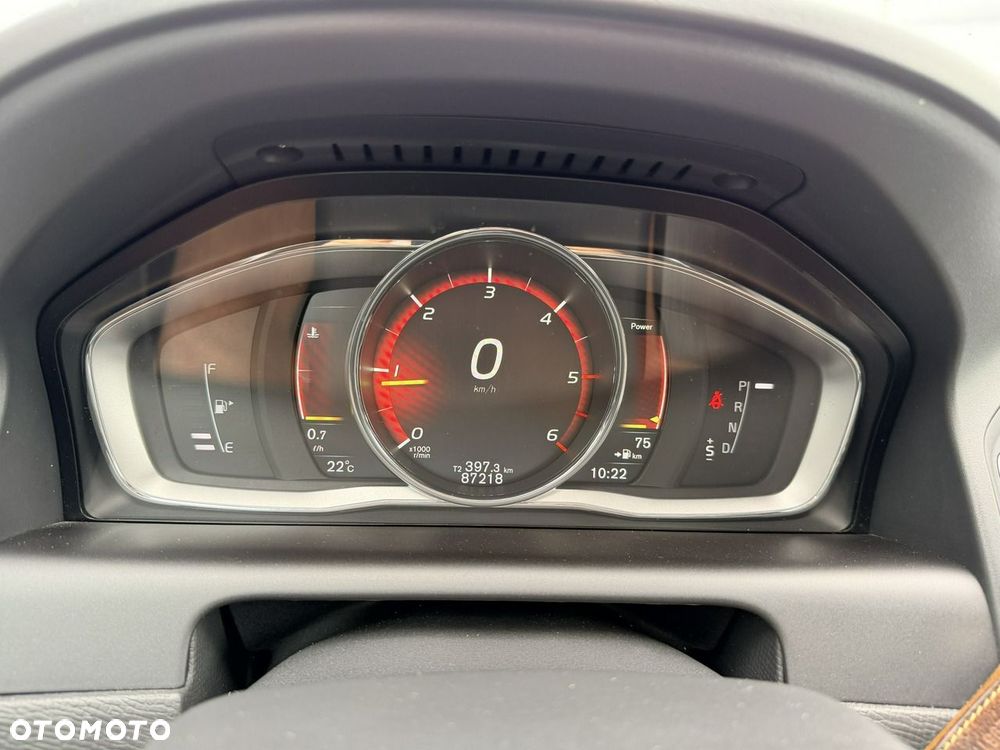 Volvo XC 60 D4 Geartronic Summum - 21