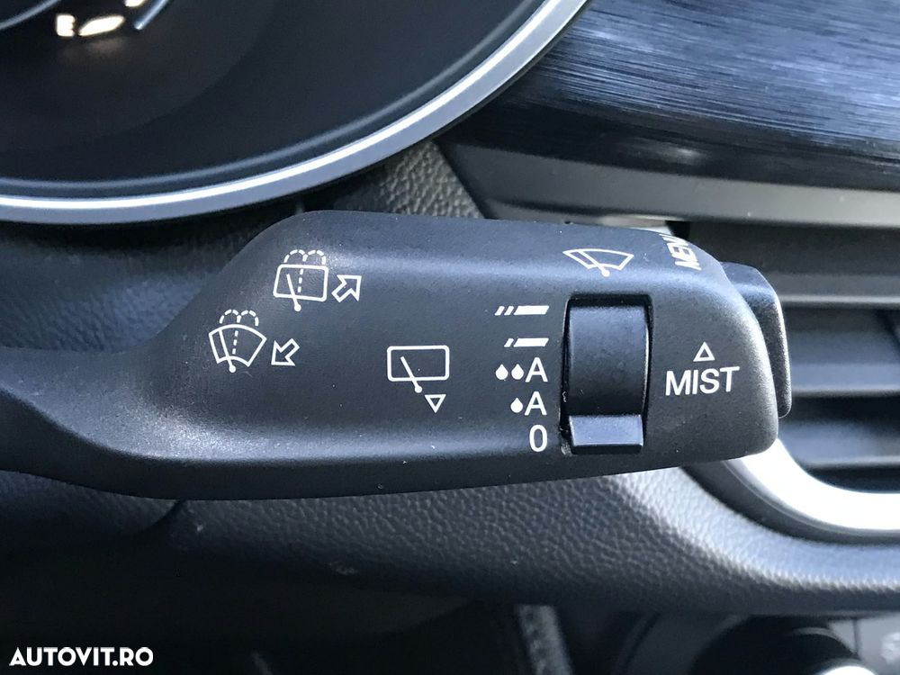 Alfa Romeo Stelvio 2.2 16V AT8 Q4 Business - 23