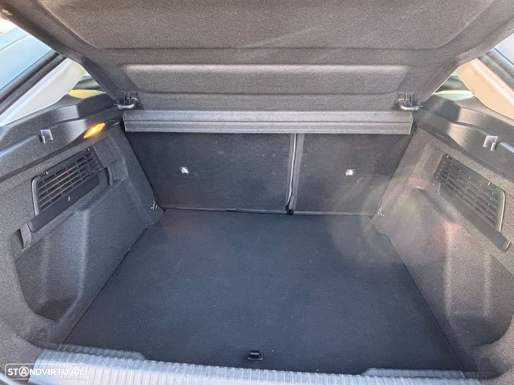 Citroën C4 1.2 Hybrid Plus e-DSC6 - 11