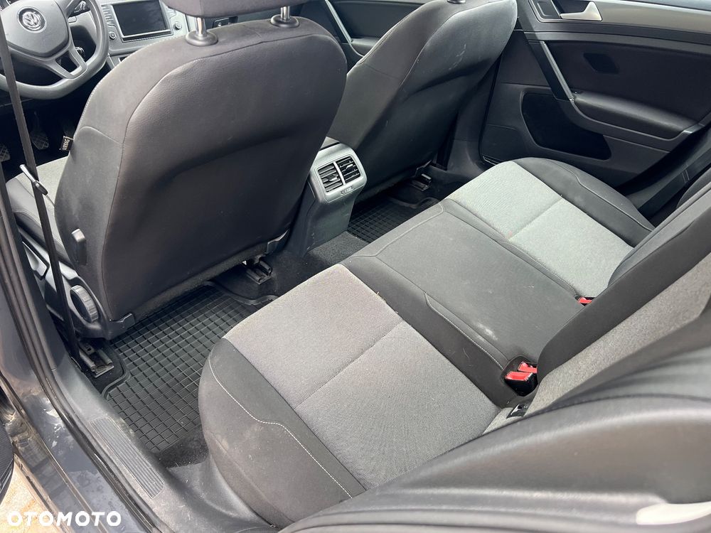Volkswagen Golf 1.6 TDI BlueMotion Trendline - 9