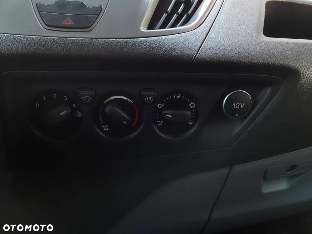 Ford Transit Custom - 28