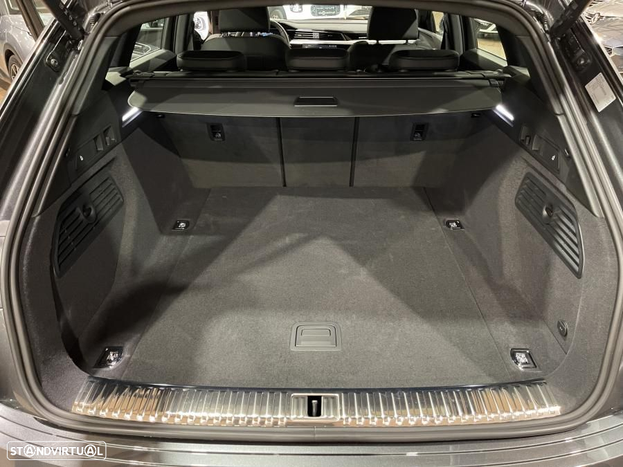 Audi e-tron 55 quattro S line - 30