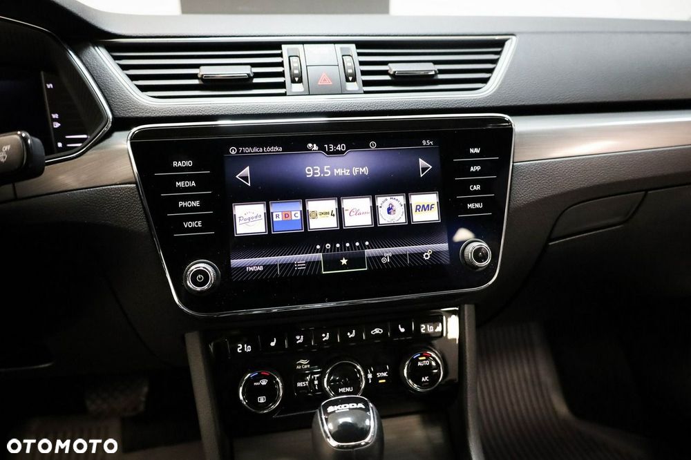 Skoda Superb 2.0 TSI Style DSG - 23