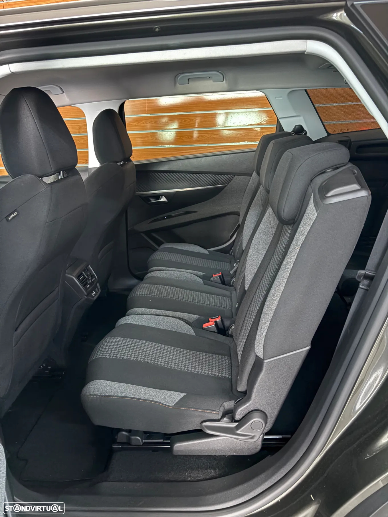 Peugeot 5008 1.5 BlueHDi Active Pack EAT8 - 8