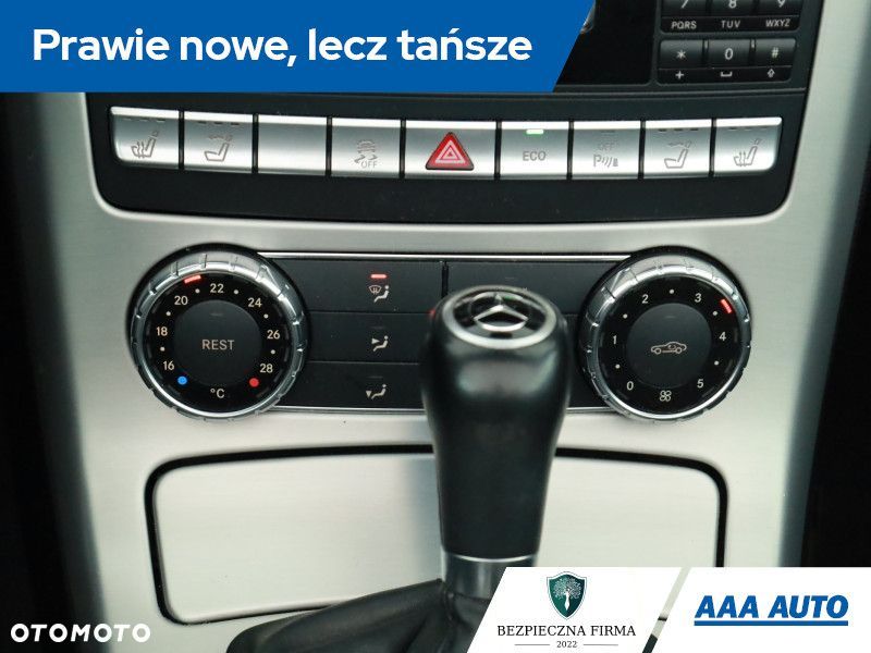 Mercedes-Benz SLK - 12