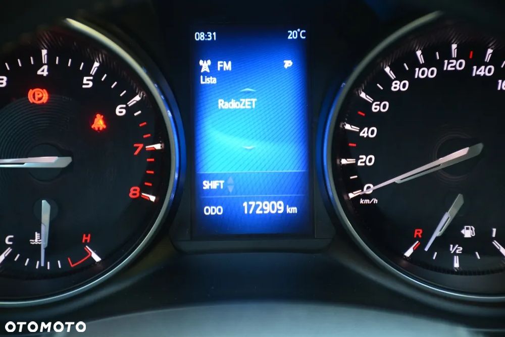 Toyota Avensis 1.8 Premium - 25