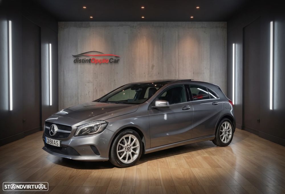 Mercedes-Benz A 180 CDI (BlueEFFICIENCY) Urban - 2