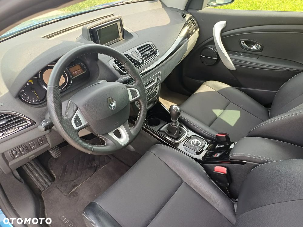 Renault Megane ENERGY TCe 115 Start & Stop Bose Edition - 21