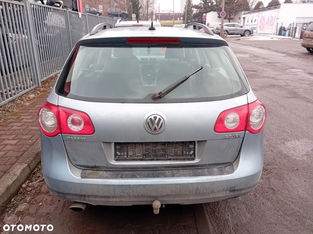 *VOLKSWAGEN PASSAT B6* Samochód na części - 3