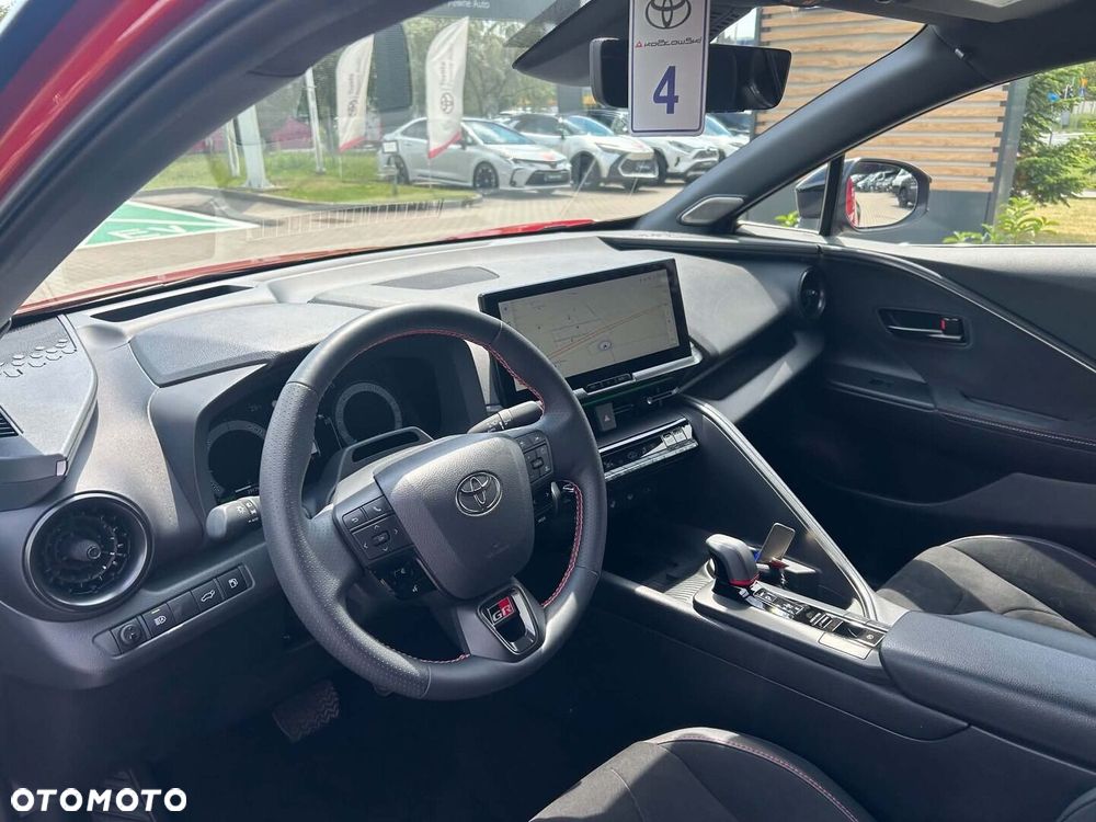 Toyota C-HR - 13