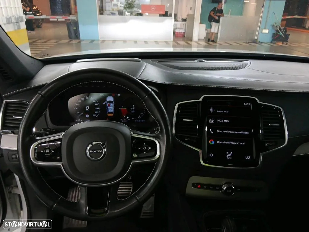 Volvo XC 90 2.0 T8 PHEV R-Design AWD - 11