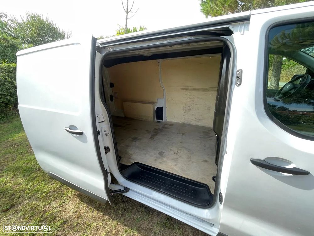 Citroën Jumpy E Van 75 KWh - 23