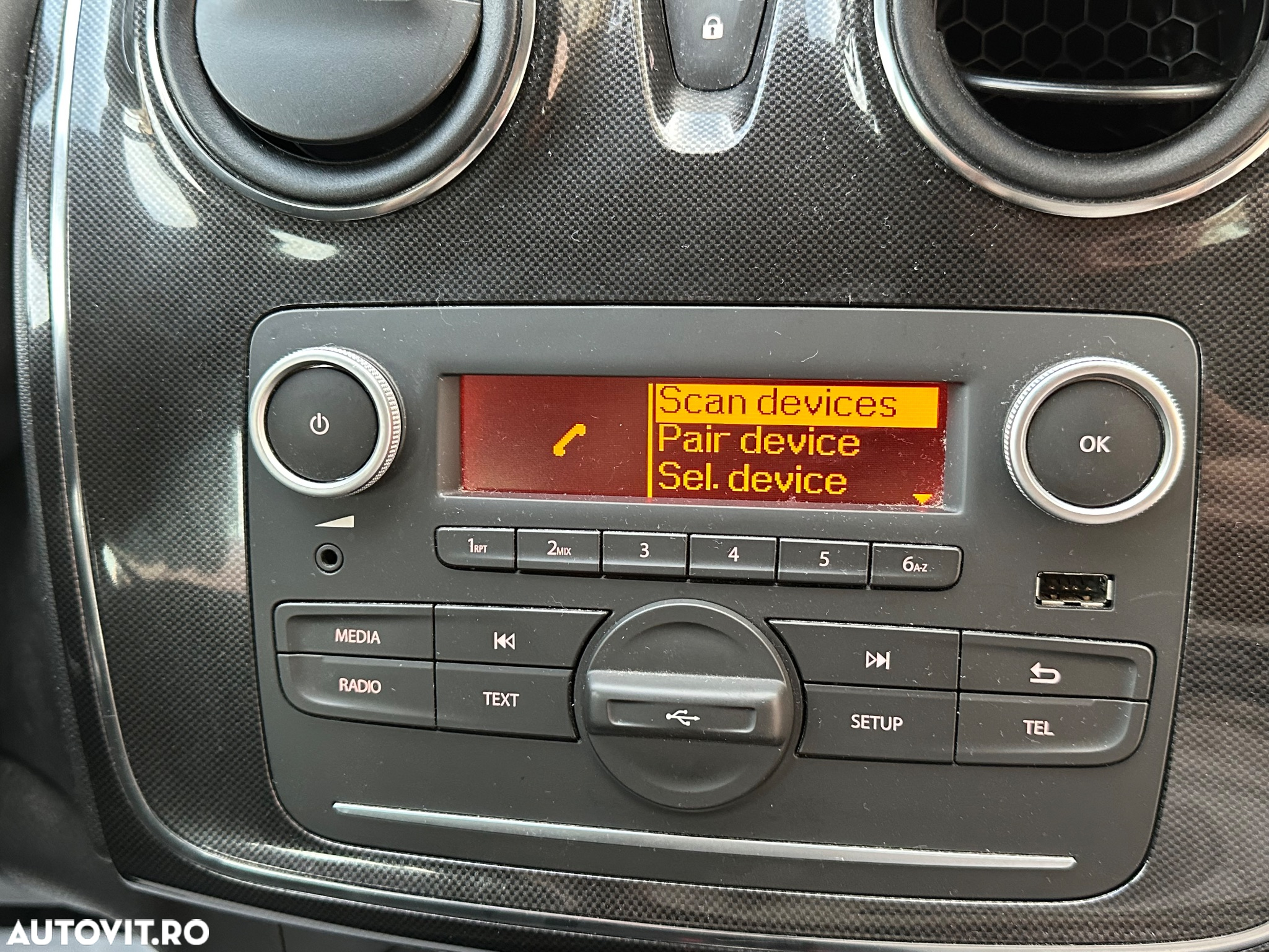 Dacia Logan - 25