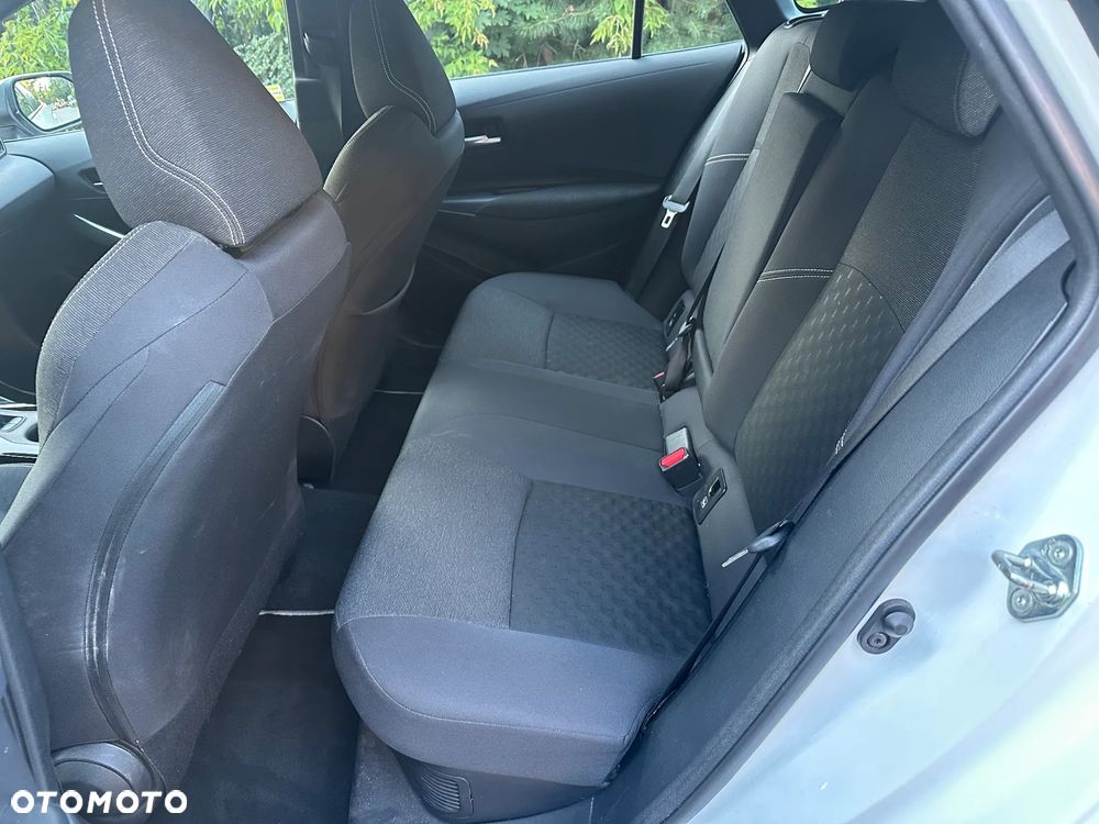 Toyota Corolla 1.8 Hybrid Comfort - 12
