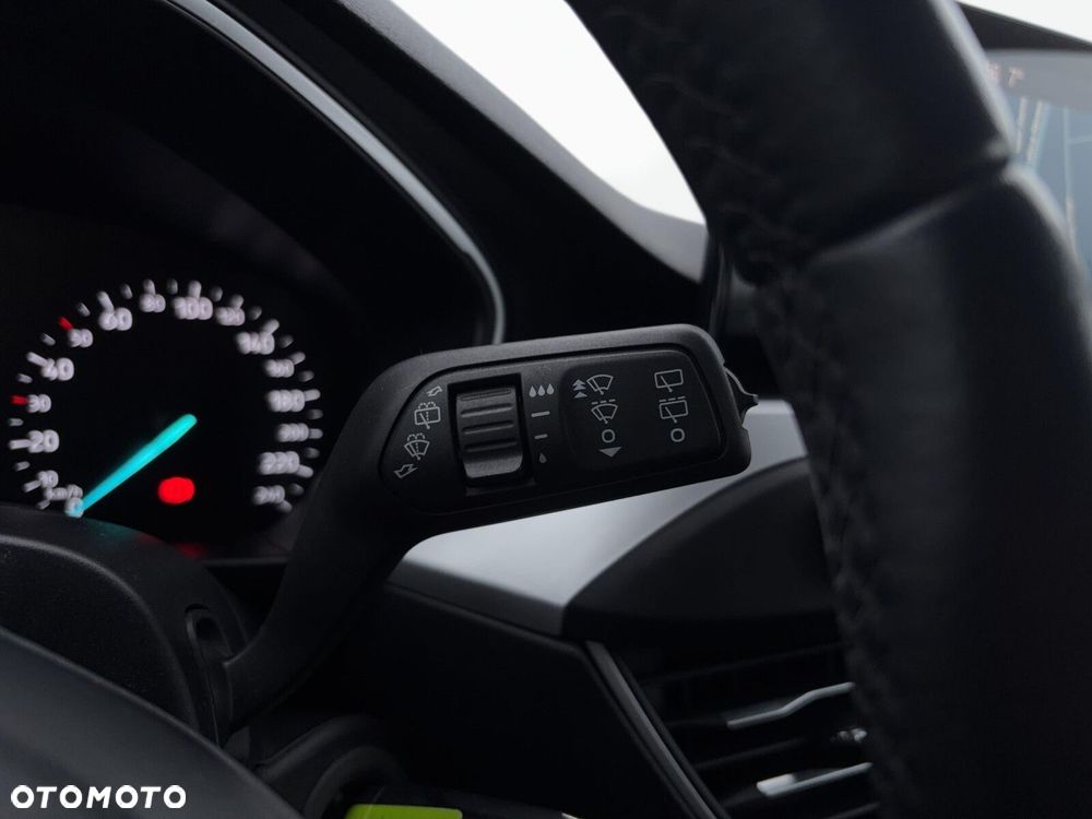 Ford Focus 1.0 EcoBoost Trend Edition Business - 21