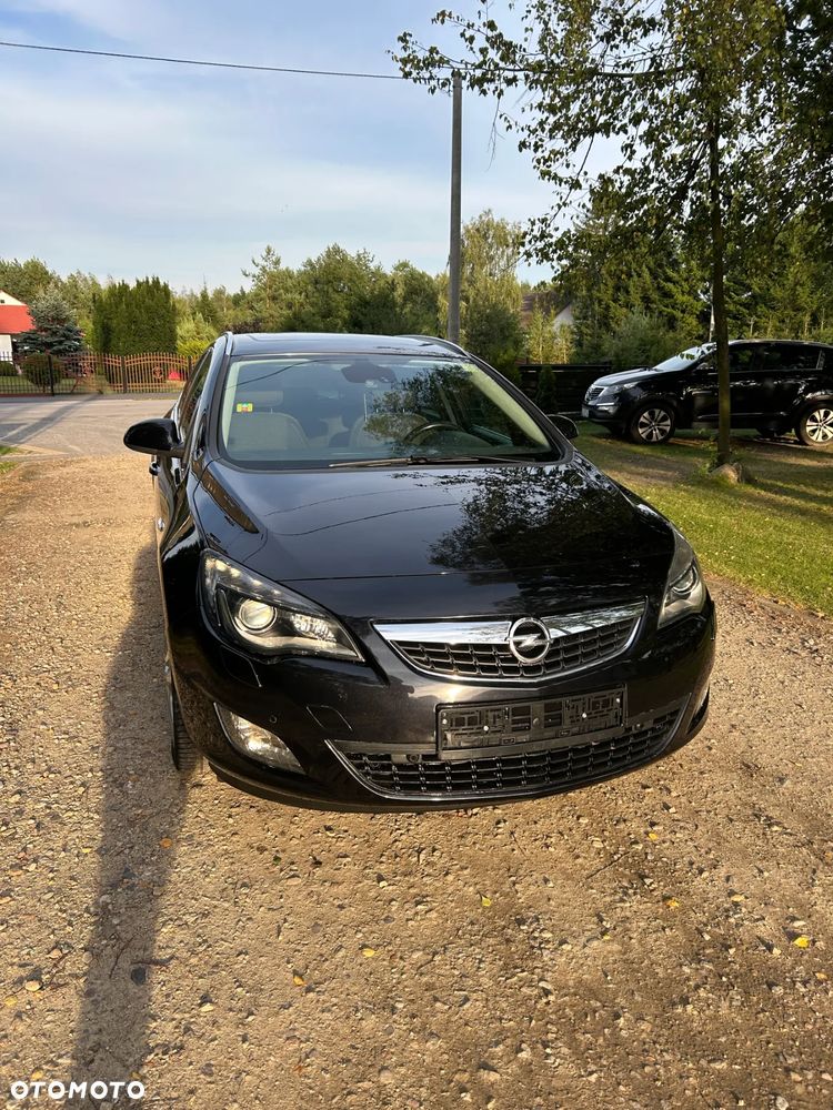 Opel Astra 1.4 Turbo - 1