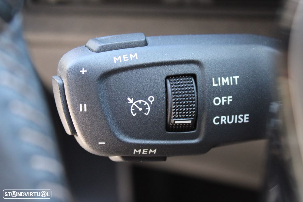 Peugeot 3008 PureTech 130 Stop & Start GPF EAT8 Active - 22