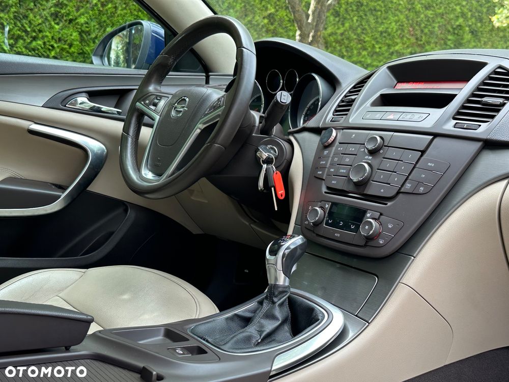 Opel Insignia 2.0 CDTI Active - 10