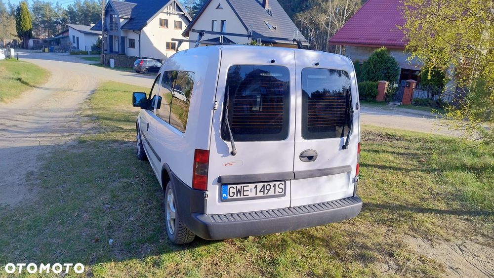 Opel Combo Tour Essentia - 7