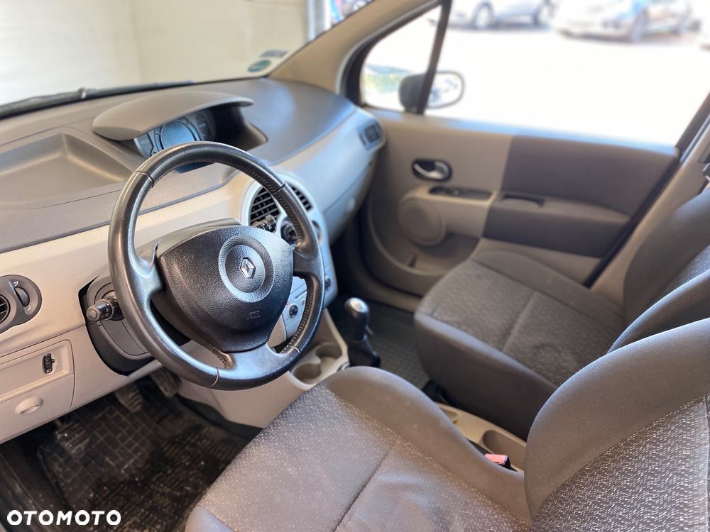 Renault Modus 1.6 Luxe Dynamique - 9