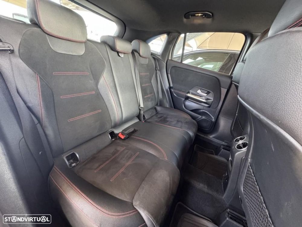 Mercedes-Benz GLA 250 e AMG Line - 29